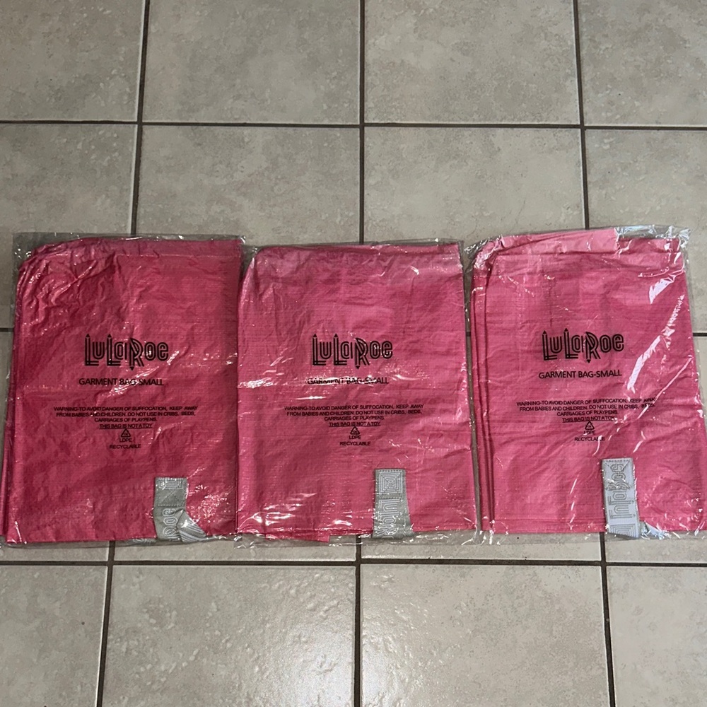 NWT LuLaRoe Vibrant Pink Garment Bags BUNDLE!